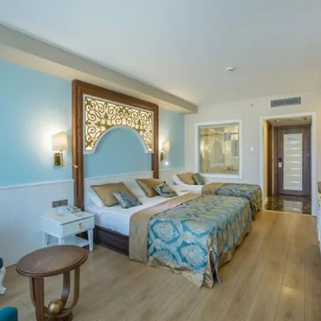 Hotel J'Adore Deluxe Hotel & Spa Titreyengol